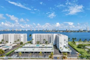 301 Lake Shore Dr, Lake Park, FL 33403, Sold 05/17/21