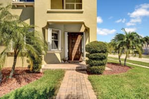 6019 C Durham Dr, Lake Worth, FL 33467, Sold 04/23/21