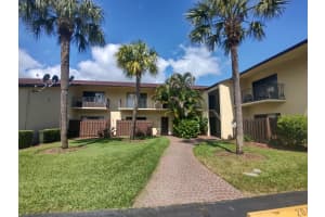 2050 Oleander Blvd, Fort Pierce, FL 34950, Sold 05/21/21