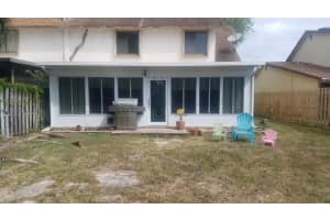 1039 Raintree Dr, Palm Beach Gardens, FL 33410, Sold 05/21/21