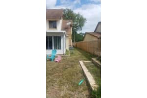 1039 Raintree Dr, Palm Beach Gardens, FL 33410, Sold 05/21/21