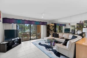 210 Captains Walk, Delray Beach, FL 33483, Sold 04/30/21