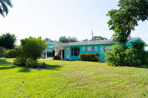 655 SW All American Blvd, Palm City, FL 34990, Sold 04/19/21