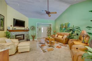 4055 11th Pl SW, Vero Beach, FL 32968, Sold 05/28/21