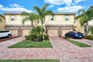 9504 SW Merlin Ct, Stuart, FL 34997, Sold 05/04/21