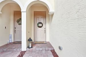 9504 SW Merlin Ct, Stuart, FL 34997, Sold 05/04/21