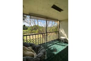 450 NW 20th St, Boca Raton, FL 33431, Sold 05/06/21