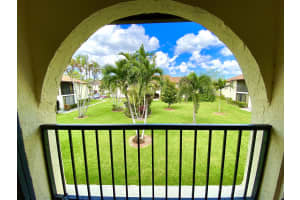 3561 Tall Pine Way b2, Greenacres, FL 33463, Sold 11/12/21