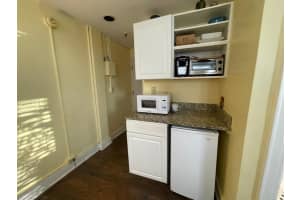 235 Sunrise Ave, Palm Beach, FL 33480, Sold 06/04/21