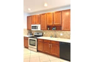 9725 Darlington Pl, Cooper City, FL 33328, Sold 04/30/21