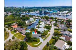 1600 SW 17th Ave, Fort Lauderdale, FL 33312, Sold 05/28/21