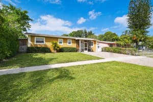 3919 Kewanee Rd, Lantana, FL 33462, Sold 04/14/21