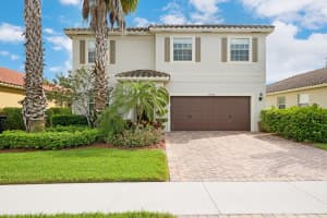 10708 Ivanhoe Ln, Wellington, FL 33414, Sold 05/04/21