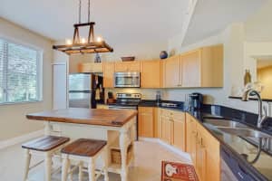 11013 Legacy Ln, Palm Beach Gardens, FL 33410, Sold 04/26/21