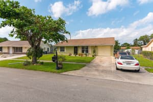 4729 Poseidon Pl, Lake Worth, FL 33463, Sold 06/01/21