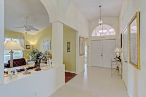 400 Woodview Cir, Palm Beach Gardens, FL 33418, Sold 05/28/21