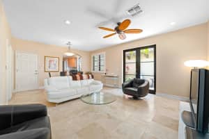 425 Via Villagio, Hypoluxo, FL 33462, Sold 04/15/21