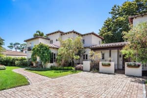 888 Oleander St, Boca Raton, FL 33486, Sold 06/11/21