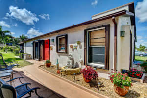 5314 Mirror Lakes Blvd, Boynton Beach, FL 33472, Sold 05/05/21