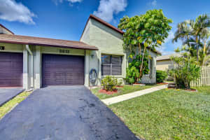 5831 Mirror Lakes Blvd, Boynton Beach, FL 33472, Sold 04/30/21