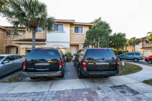 4265 Berkshire Wharf Dr, Lake Worth, FL 33461, Sold 05/04/21