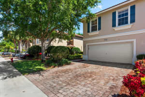 4302 Cohune Palm Ct, Greenacres, FL 33463, Sold 05/14/21