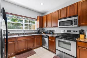 4302 Cohune Palm Ct, Greenacres, FL 33463, Sold 05/14/21