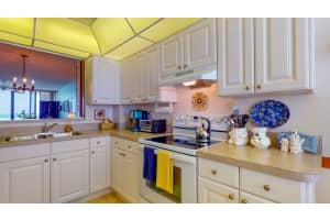 10600 S Ocean Dr, Jensen Beach, FL 34957, Sold 06/03/21