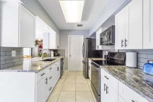 300 SW 14th Pl, Boca Raton, FL 33432, Sold 05/18/21