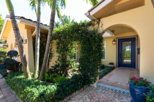 240 Sunset Rd, West Palm Beach, FL 33401, Sold 06/16/21