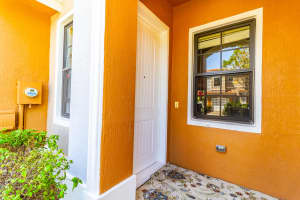 108 Gramercy Square Dr, Delray Beach, FL 33484, Sold 05/27/21