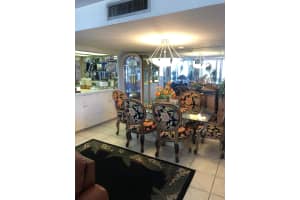 1701 S Flagler Dr, West Palm Beach, FL 33401, Sold 05/05/21