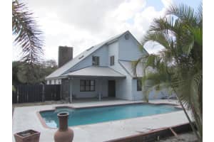 674 SE Hidden River Dr, Port St. Lucie, FL 34983, Sold 06/15/21