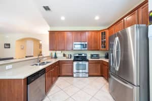 6855 Osage Cir, Greenacres, FL 33413, Sold 05/12/21