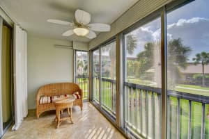 900 Dogwood Dr, Delray Beach, FL 33483, Sold 05/10/21