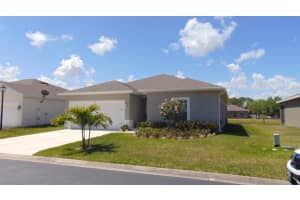 5235 Oakland Lake Cir, Fort Pierce, FL 34951, Sold 05/27/21