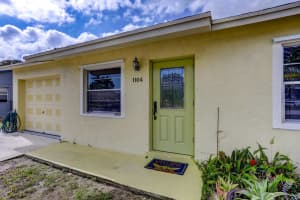 1104 Mohican Blvd, Jupiter, FL 33458, Sold 06/22/21
