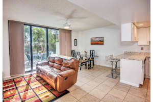 2300 NE 33rd Ave, Fort Lauderdale, FL 33305, Sold 07/09/21