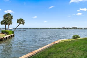 106 Waterway Dr S, Lantana, FL 33462, Sold 05/11/21