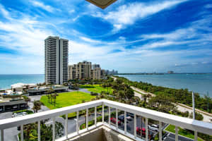 5540 N Ocean Dr, Riviera Beach, FL 33404, Sold 06/28/21