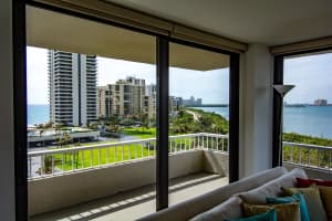 5540 N Ocean Dr, Riviera Beach, FL 33404, Sold 06/28/21