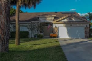 1040 Lake Breeze Dr, Wellington, FL 33414, Sold 04/30/21