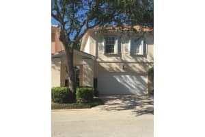 57 Live Oak Cir, Jupiter, FL 33469, Sold 05/18/21