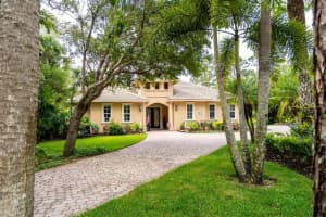 111 NE Charleston Oaks Dr, Port St. Lucie, FL 34983, Sold 11/19/21