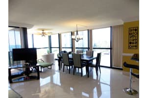 10410 S Ocean Dr, Jensen Beach, FL 34957, Sold 05/12/21