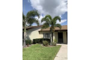 6036 Indrio Rd r3, Fort Pierce, FL 34951, Sold 05/18/21