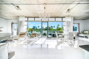 335 SE 6th Ave, Delray Beach, FL 33483, Sold 05/19/21