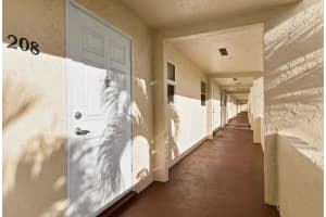 2500 Fiore Way, Delray Beach, FL 33445, Sold 05/13/21