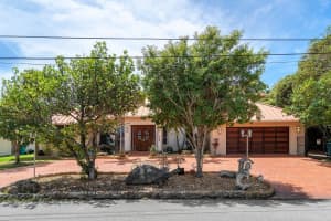 648 Riviera Dr, Boynton Beach, FL 33435, Sold 07/02/21