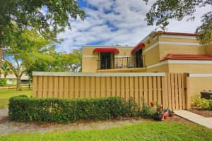 4649 Pine Grove Dr, Delray Beach, FL 33445, Sold 05/07/21